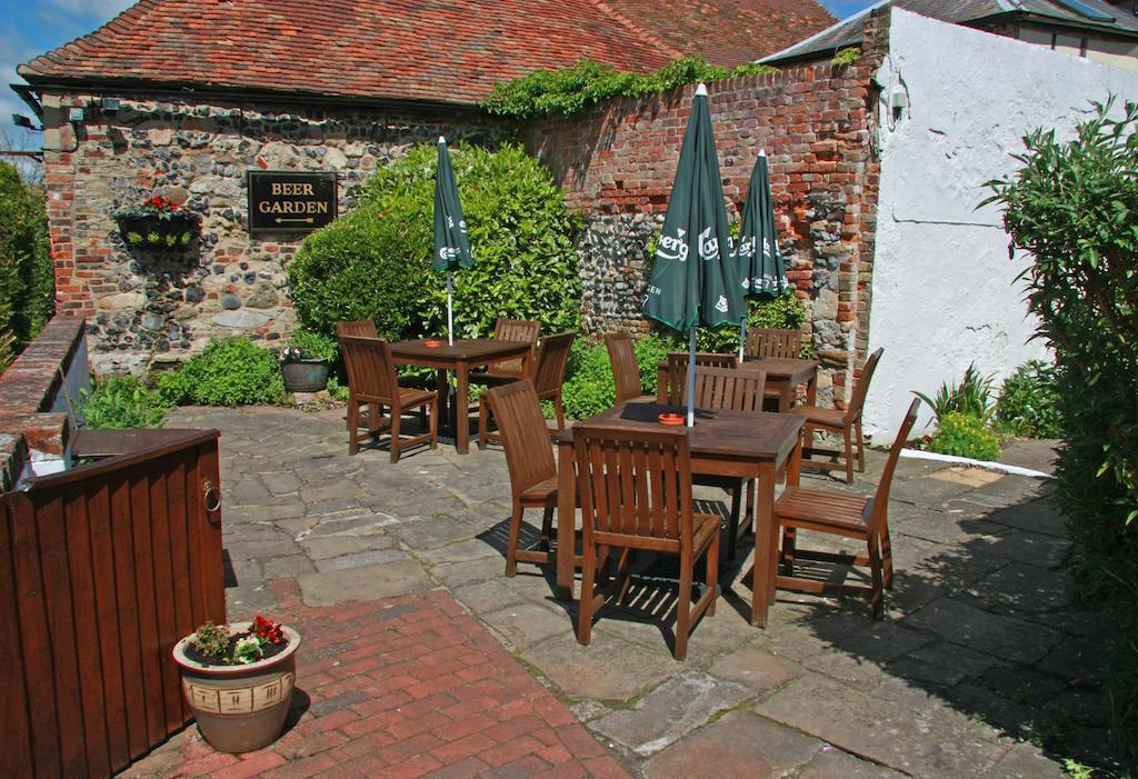 Kings Arms Hotel 샌드위치 외부 사진